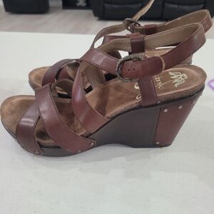 New Dansko Womens Heeled Brown Leather Sandals, Size 10